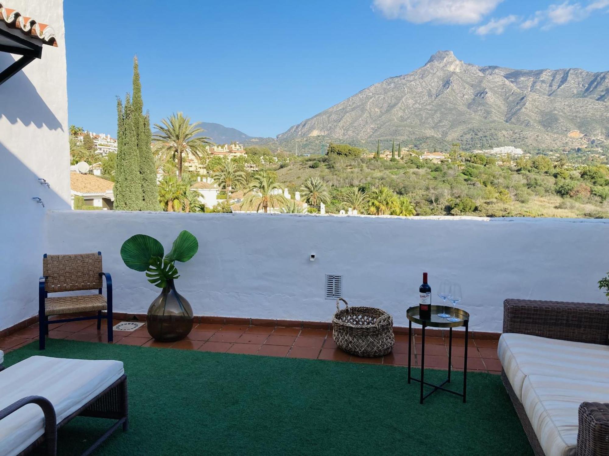 Las Lomas - Pool, Terrace & View Marbella Exteriér fotografie
